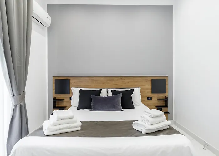 Sant\'Angelo Suites